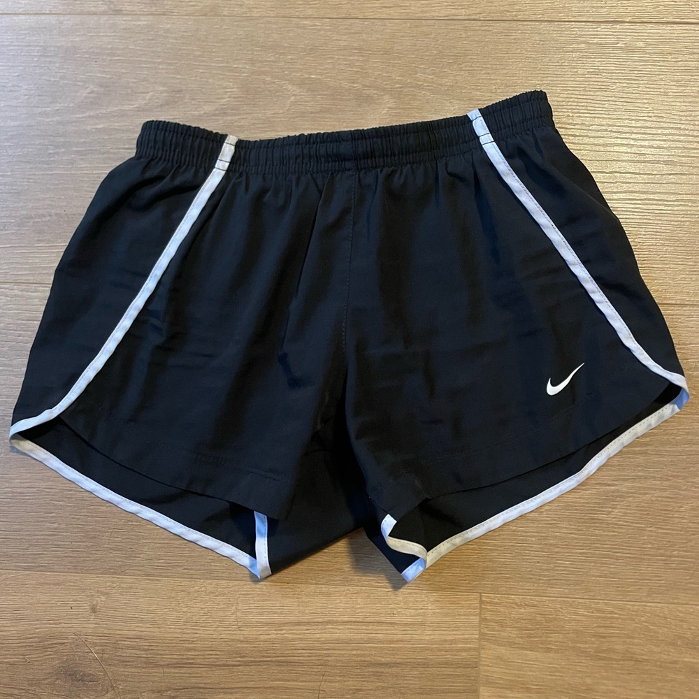 Nike Girls Lined  Black Running Athletic Shorts Size Medium